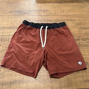 Vuori Kore 7.5” Short
